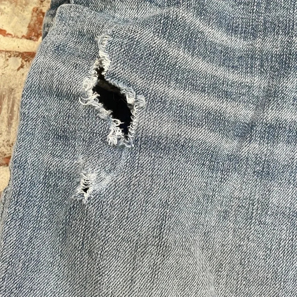 Kut From the Kloth Blue Light Wash Distressed Cuffed Shorts - Picture 4 of 10